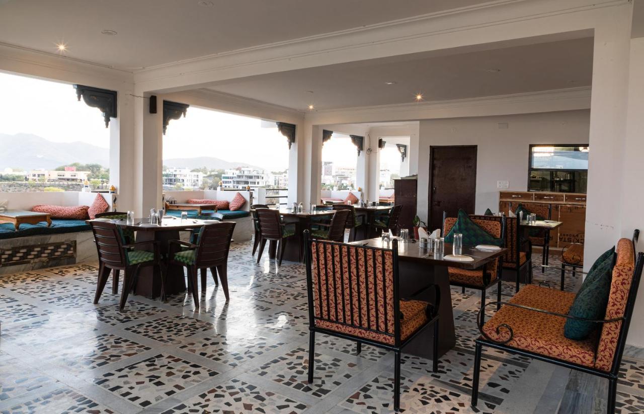 Hotel Sargam Sadan Udaipur Exterior foto
