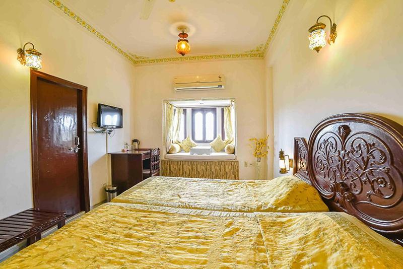 Hotel Sargam Sadan Udaipur Exterior foto